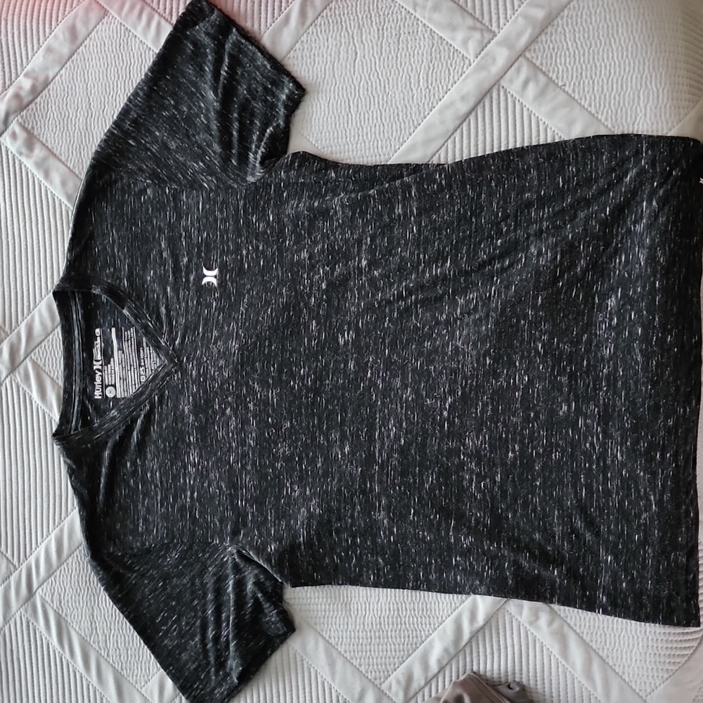 Hurley V-neck tee-shirt